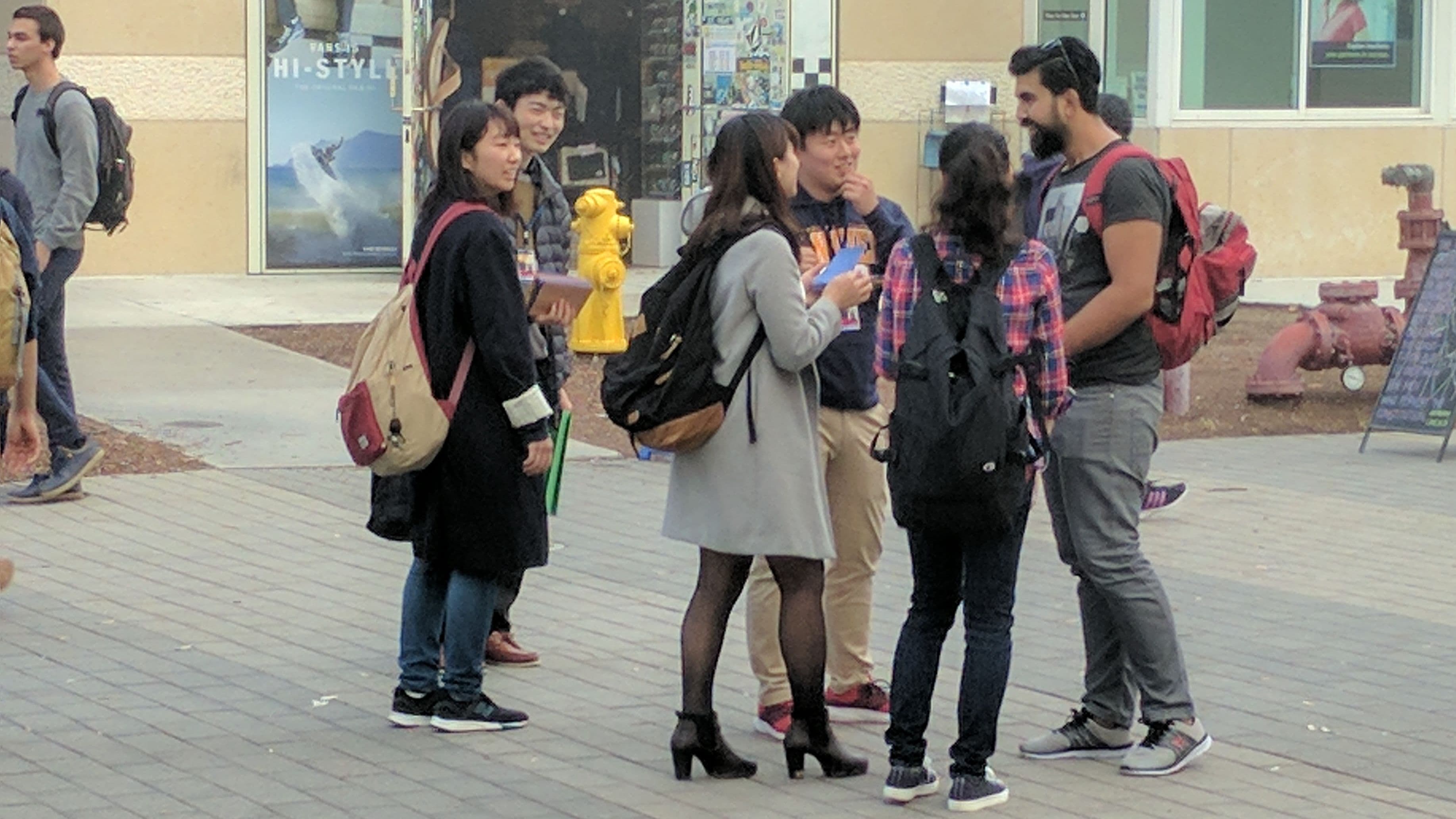 FGL students socializing and chatting at UCSD Price Center