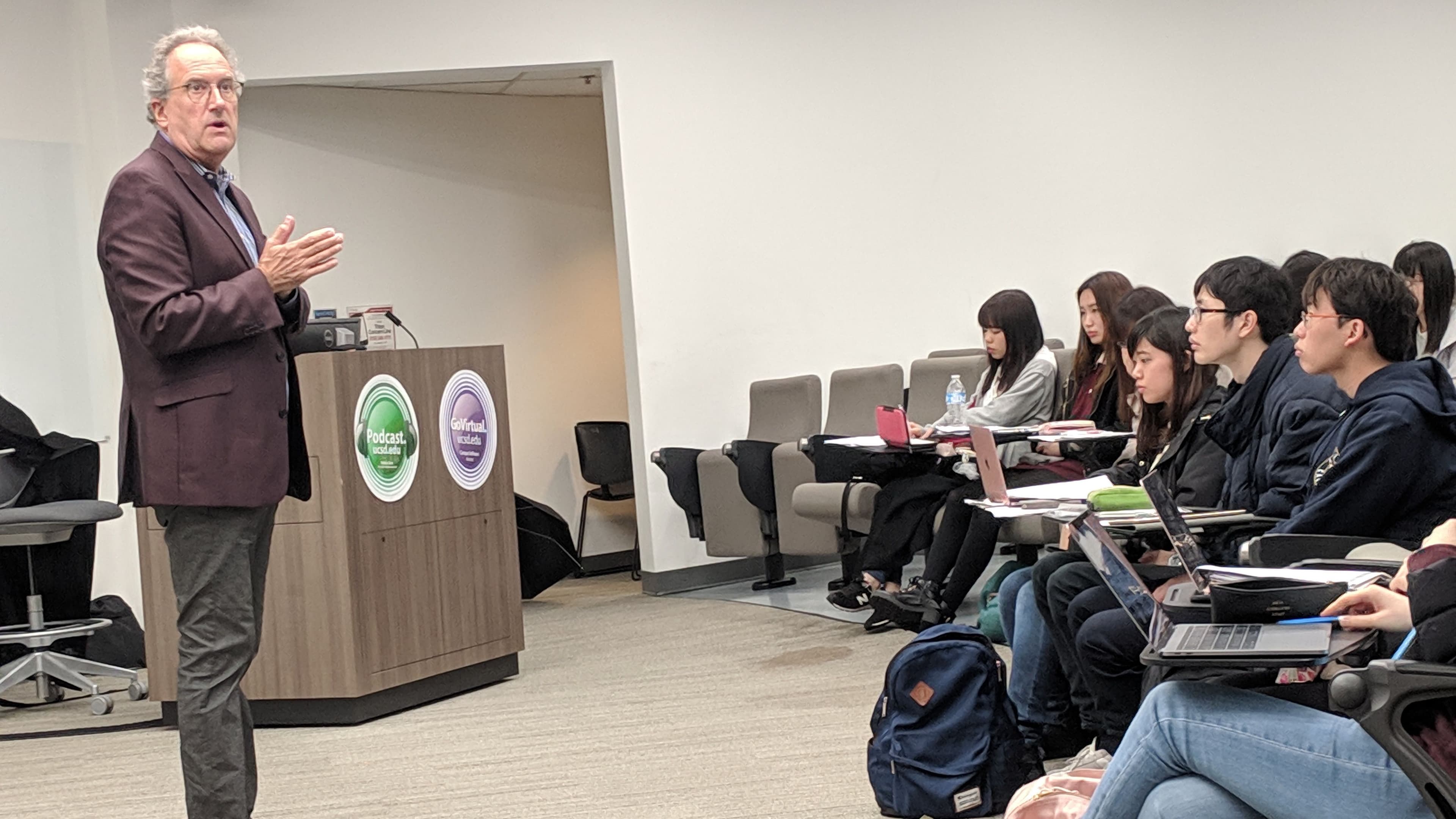 Glenn C. Smith 法学博士